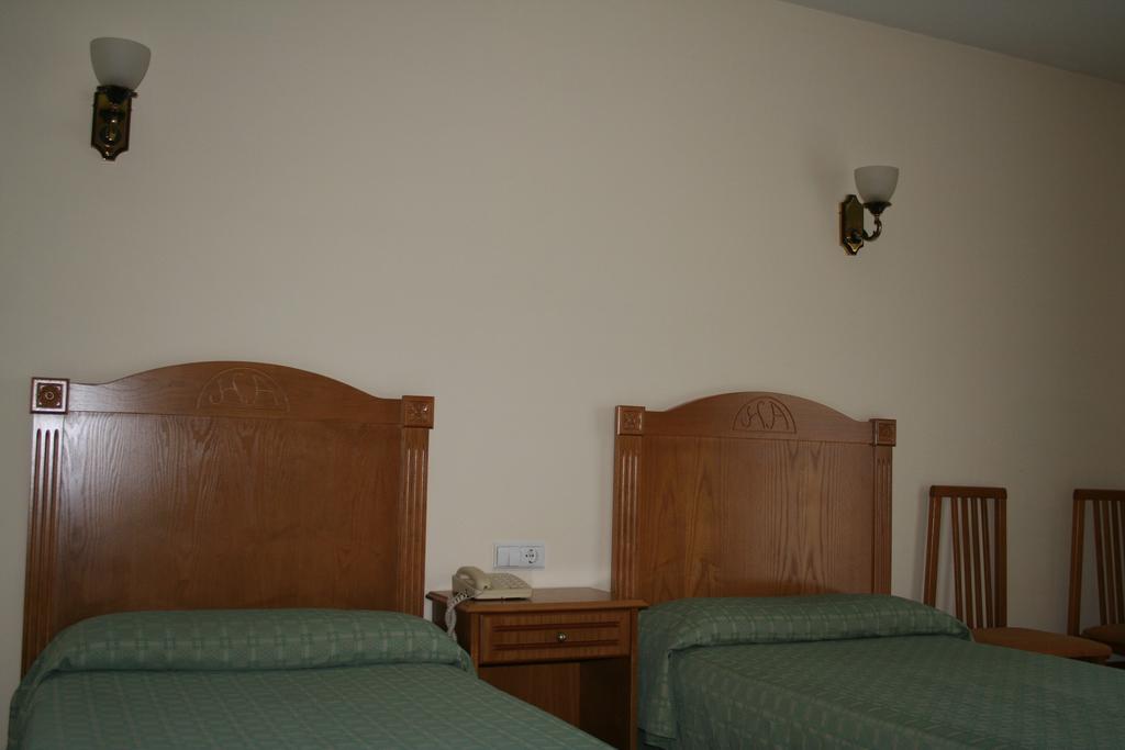 Sagunto Hotel Austria 76 מראה חיצוני תמונה