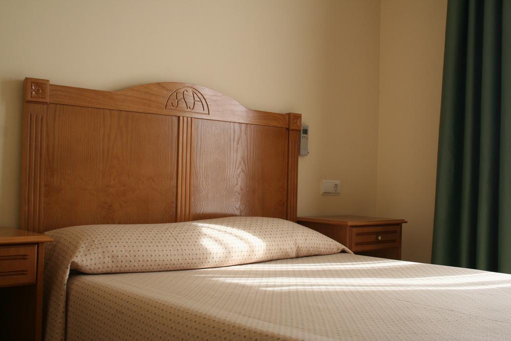 Sagunto Hotel Austria 76 מראה חיצוני תמונה