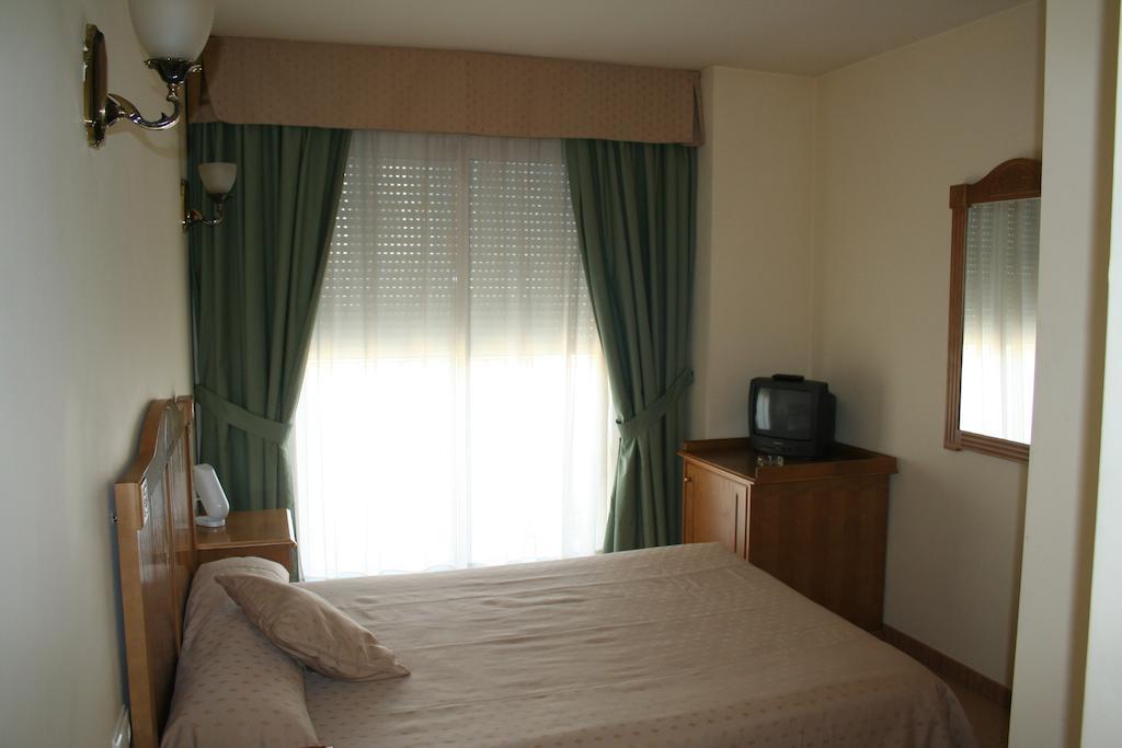 Sagunto Hotel Austria 76 מראה חיצוני תמונה