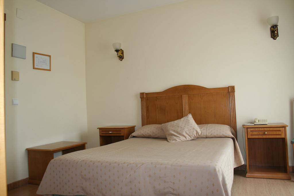Sagunto Hotel Austria 76 מראה חיצוני תמונה